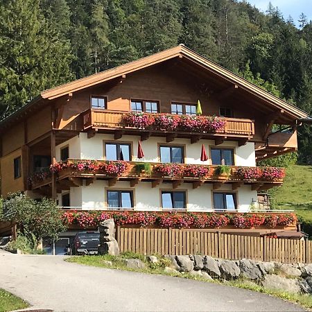 Haus Fernsebner Apartamento Lofer Exterior foto